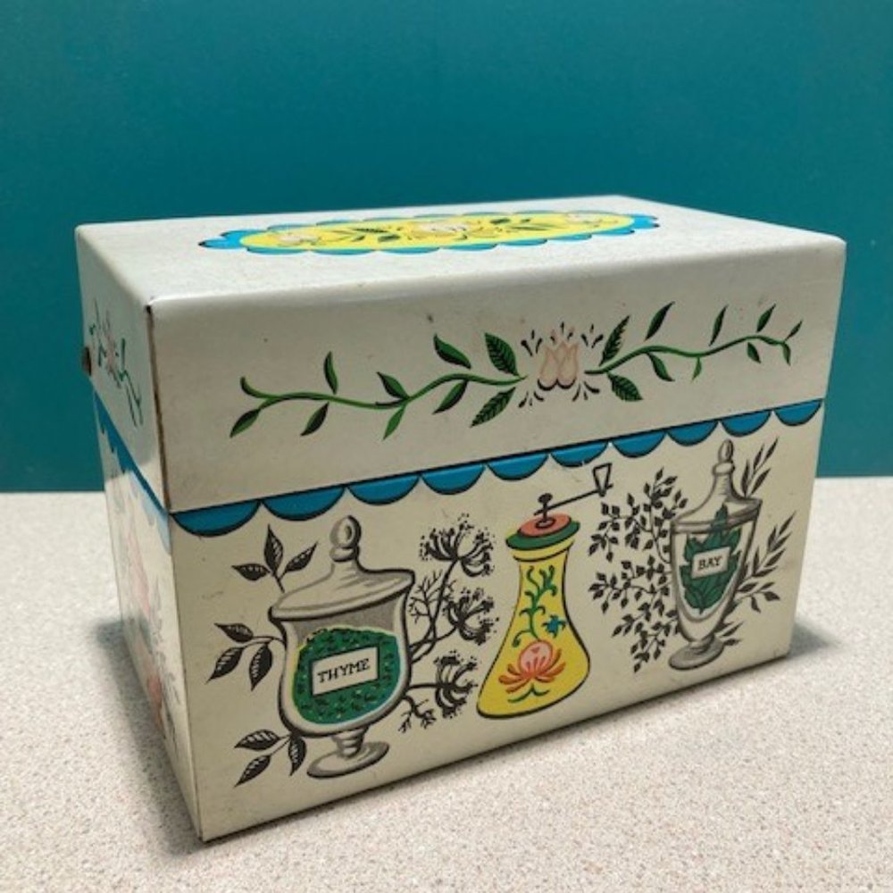 Vintage J. CHE N & CO Recipe Box